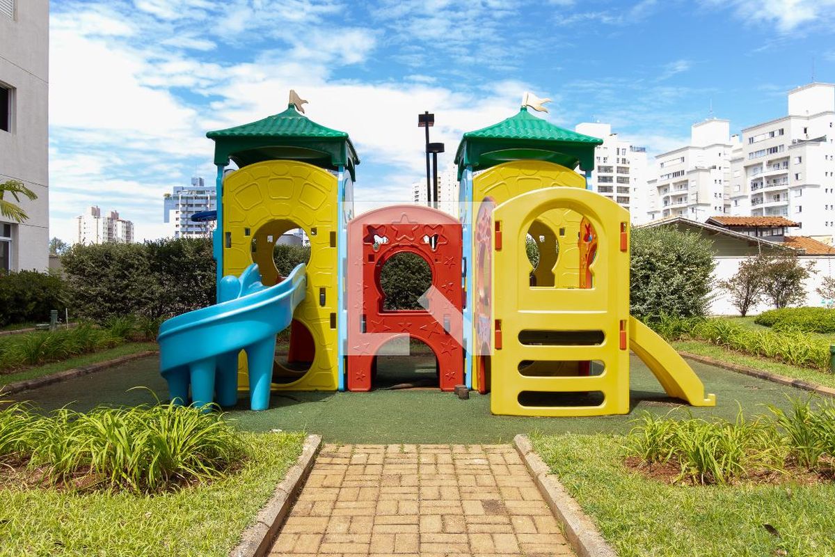Apartamento à Venda - Mansões Santo Antônio, 2 Quartos,  74 m2 em , Campinas - sp | SoloBR