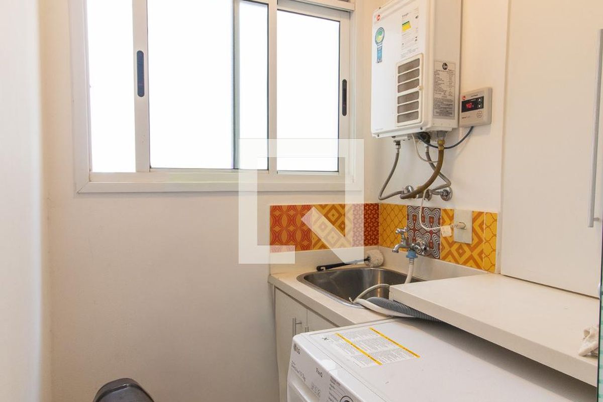 Apartamento à Venda - Mansões Santo Antônio, 2 Quartos,  74 m2 em , Campinas - sp | SoloBR