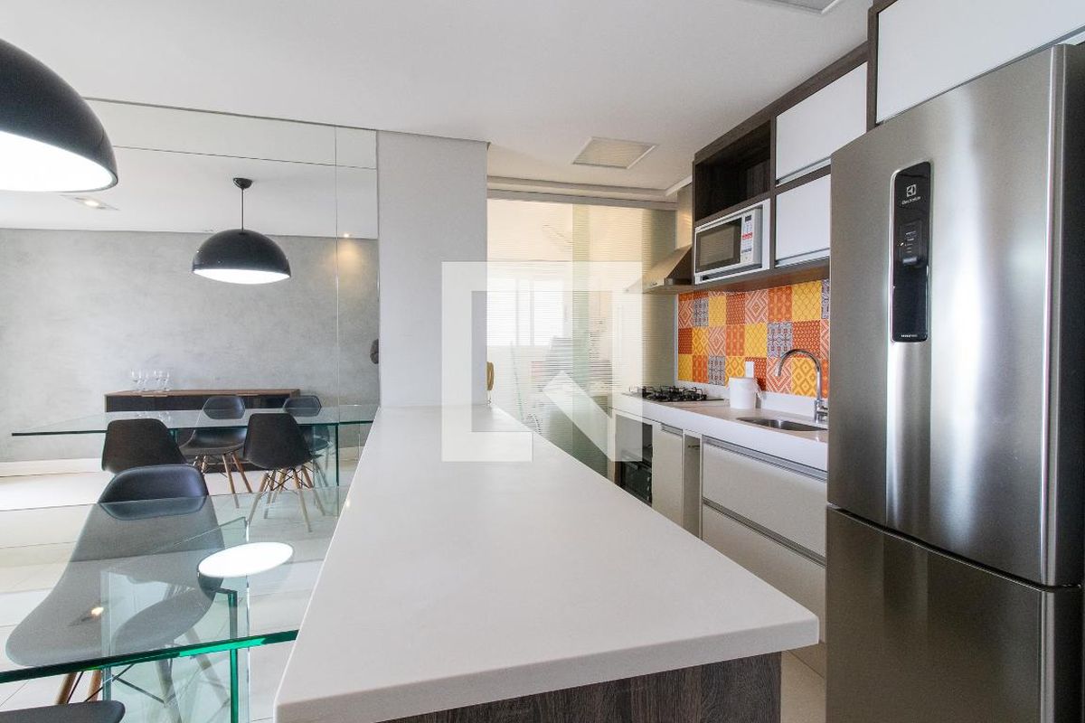 Apartamento à Venda - Mansões Santo Antônio, 2 Quartos,  74 m2 em , Campinas - sp | SoloBR