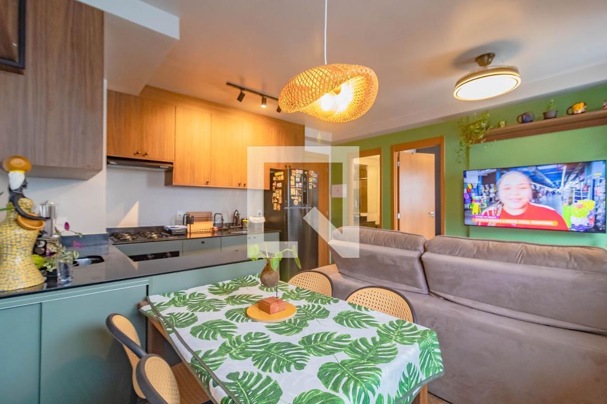 Apartamento, 2 quartos, 34 m² - Foto 2