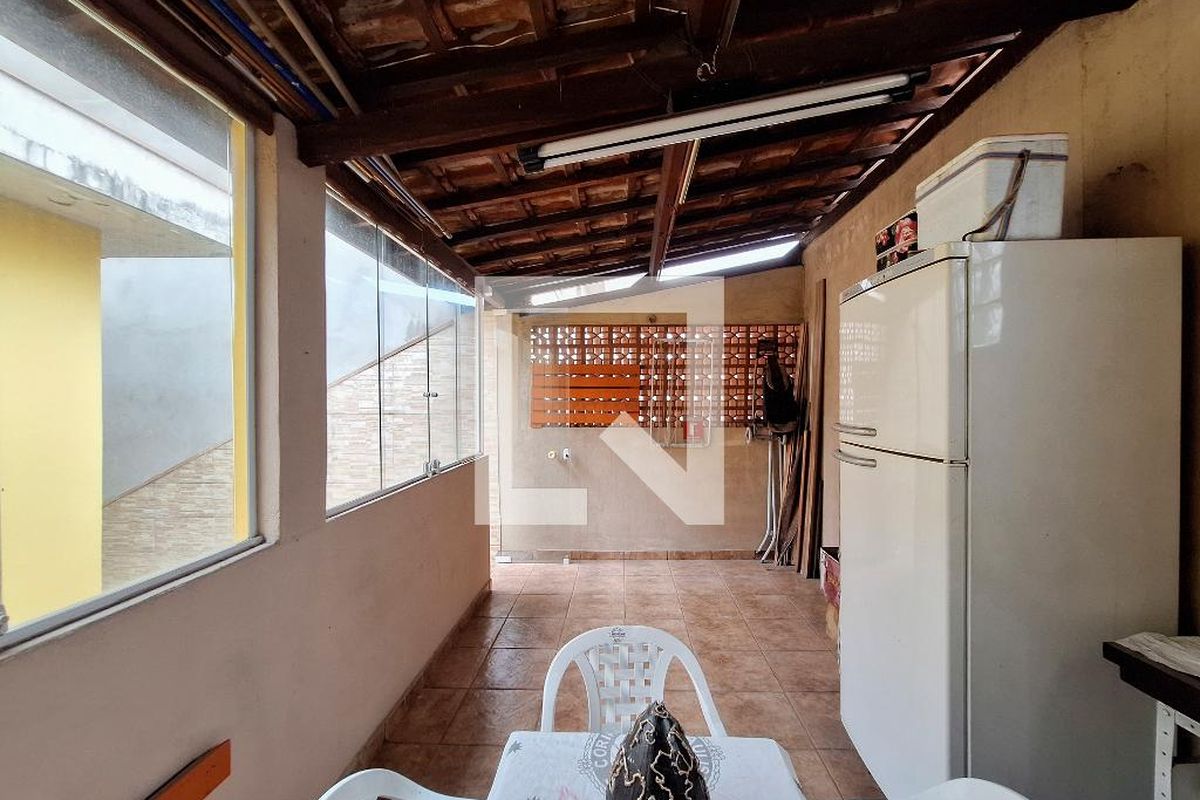 Casa, 2 quartos, 196 m² - Foto 40