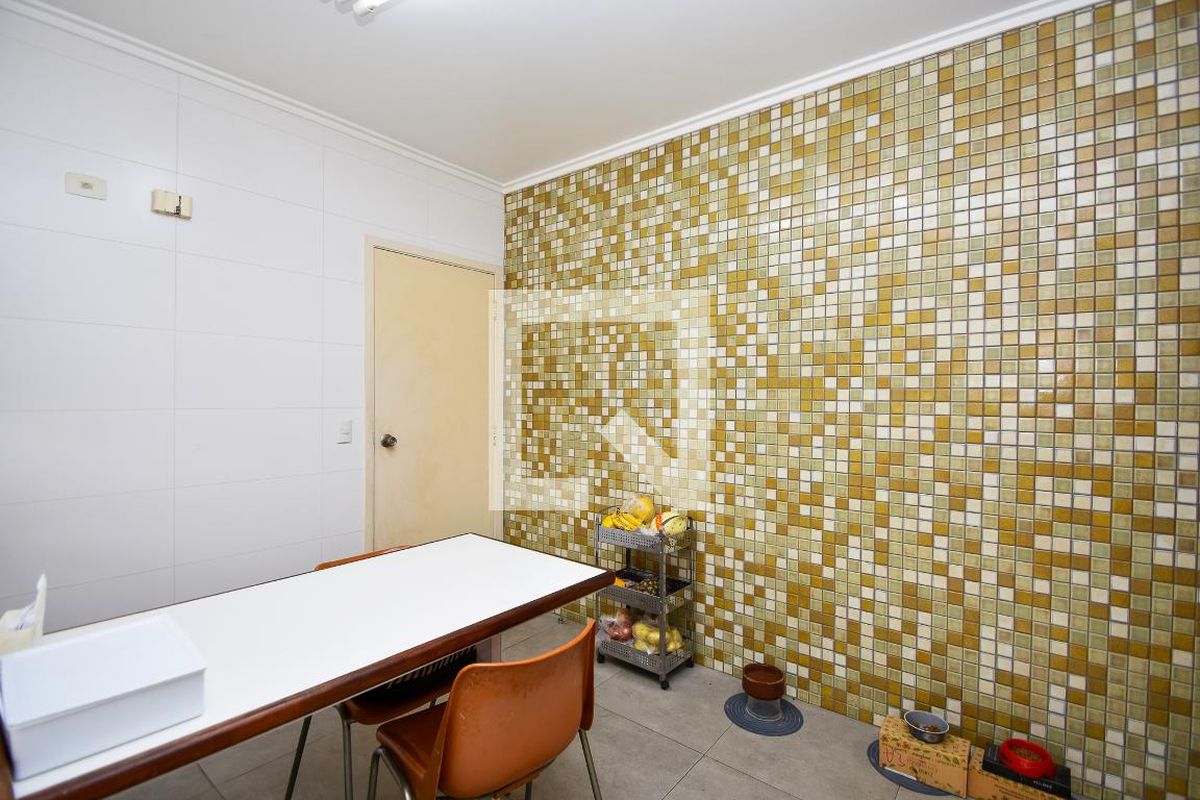 Apartamento, 4 quartos, 224 m² - Foto 47