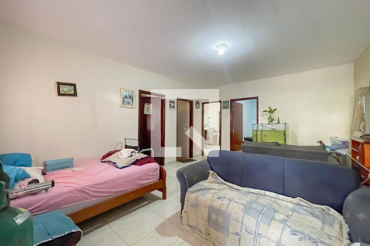 Casa, 4 quartos, 250 m² - Foto 3