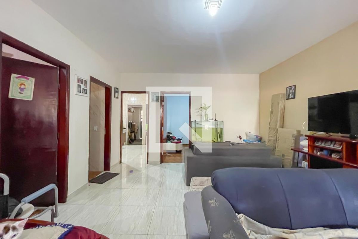 Casa, 4 quartos, 250 m² - Foto 4