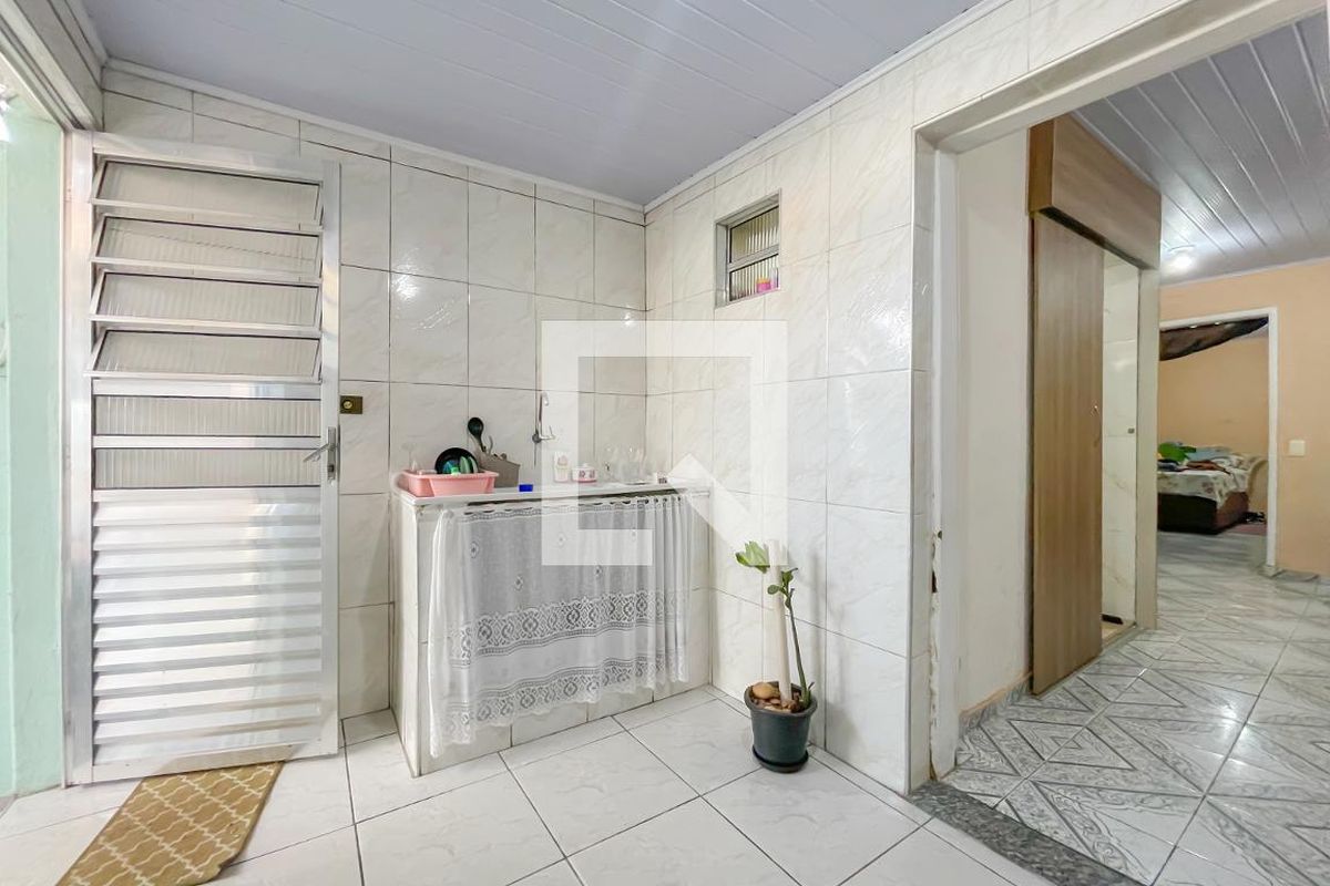 Casa, 4 quartos, 250 m² - Foto 27