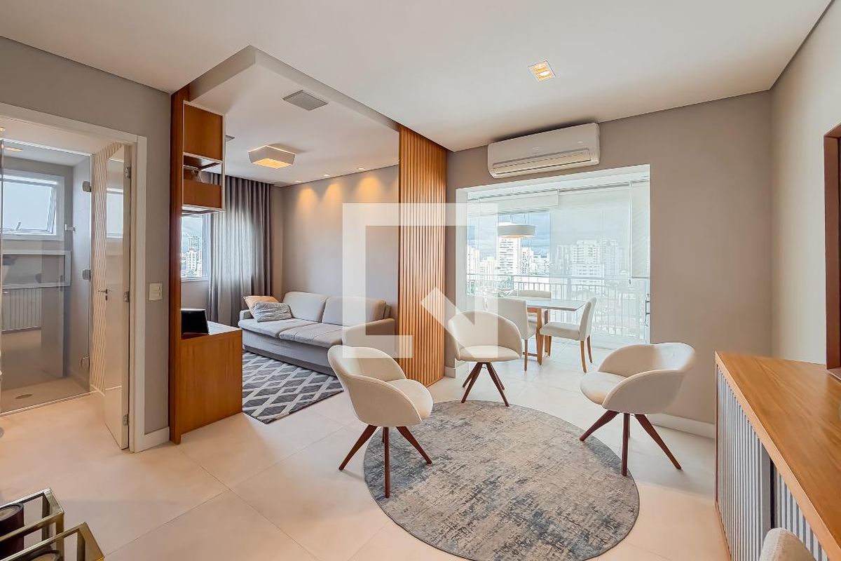 Apartamento, 2 quartos, 70 m² - Foto 1