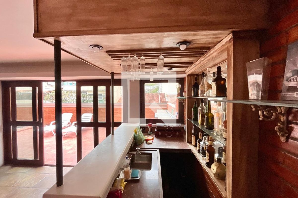 Casa, 3 quartos, 280 m² - Foto 77