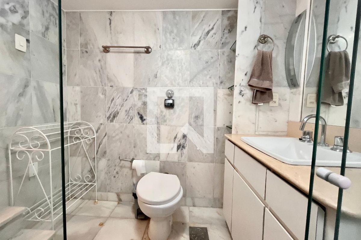 Casa, 3 quartos, 280 m² - Foto 48