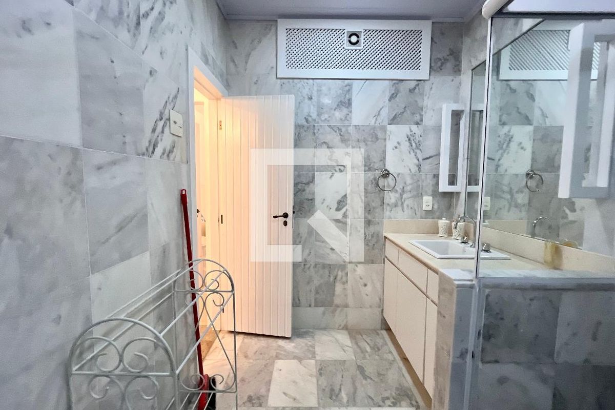Casa, 3 quartos, 280 m² - Foto 59