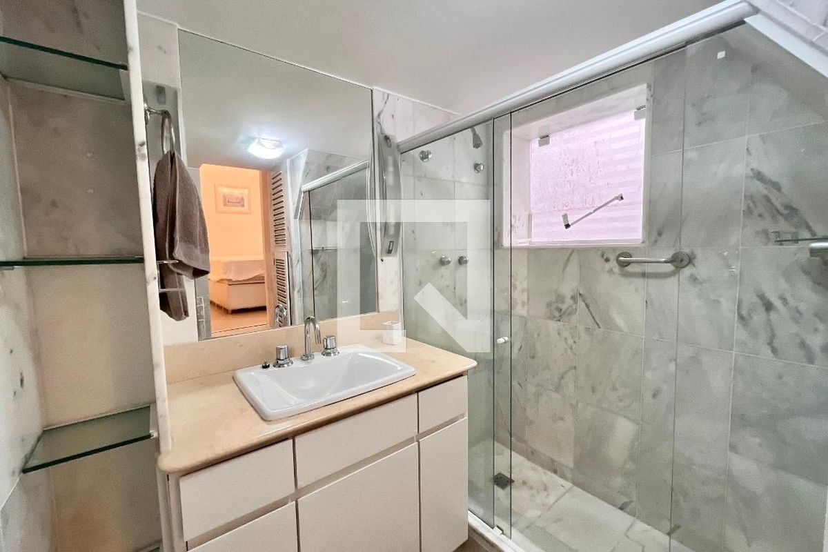 Casa, 3 quartos, 280 m² - Foto 46