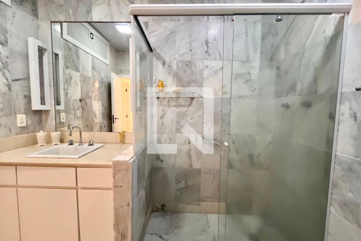 Casa, 3 quartos, 280 m² - Foto 63