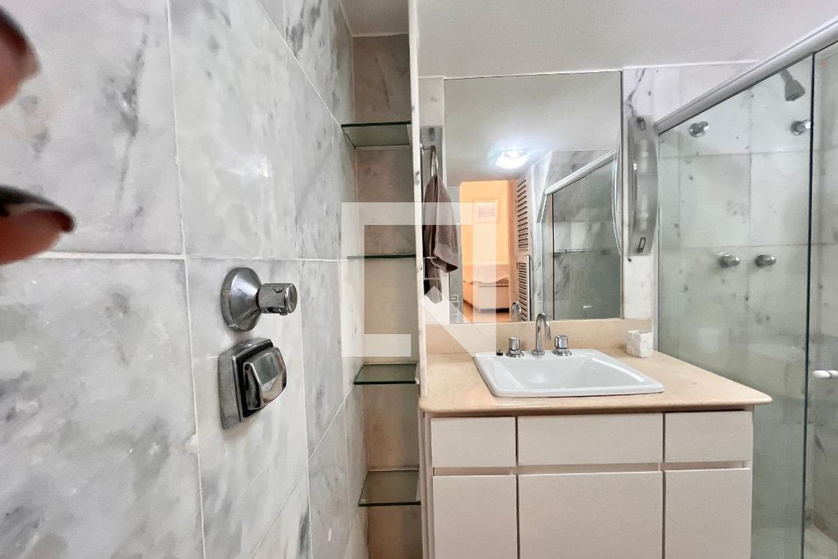Casa, 3 quartos, 280 m² - Foto 47