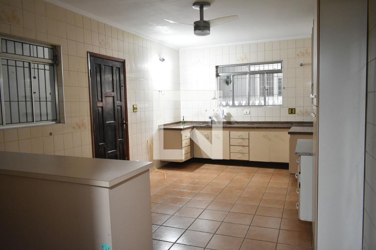 Casa, 3 quartos, 150 m² - Foto 7