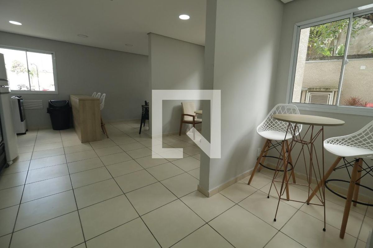 Apartamento, 2 quartos, 37 m² - Foto 35