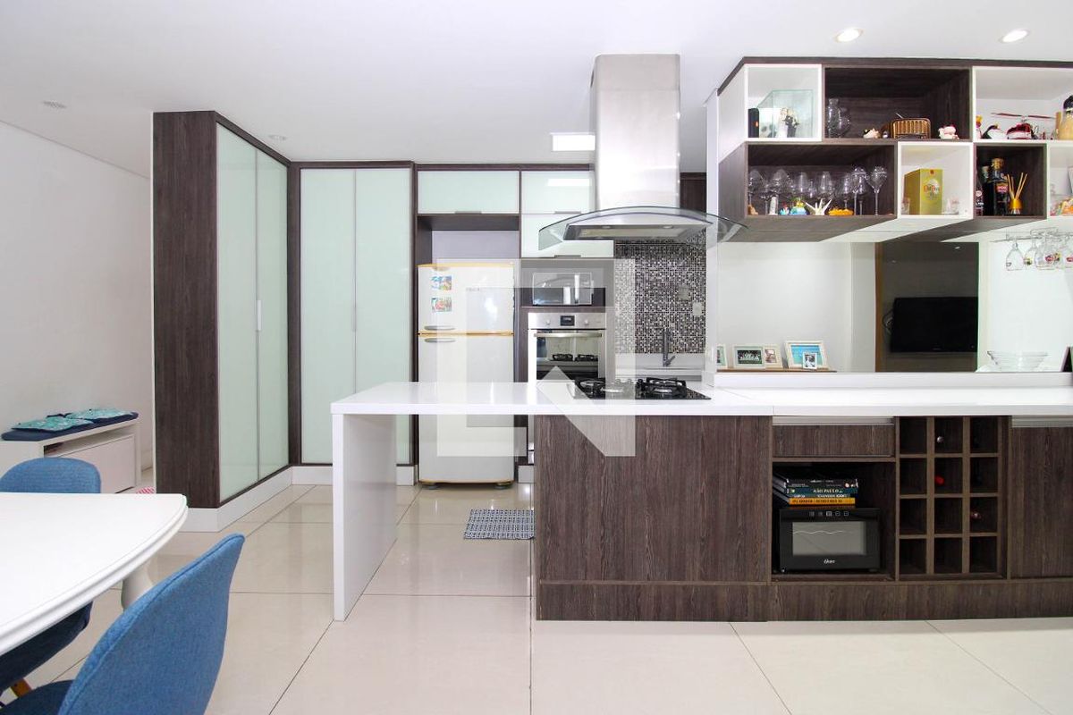 Apartamento, 2 quartos, 75 m² - Foto 2