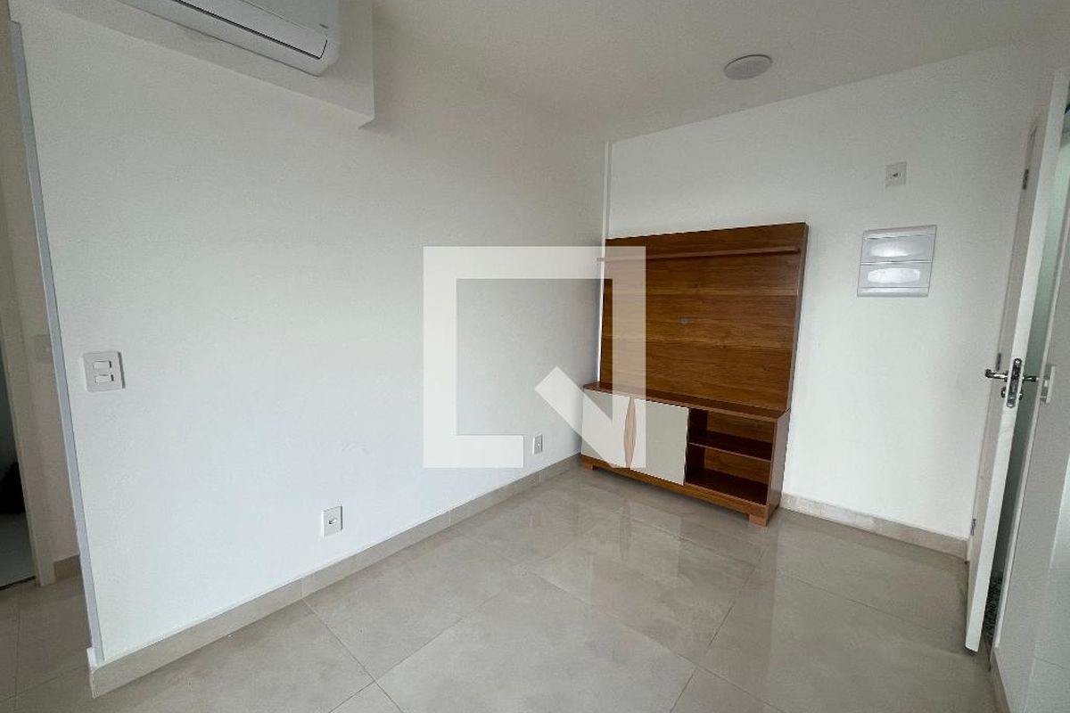 Apartamento, 2 quartos, 39 m² - Foto 1