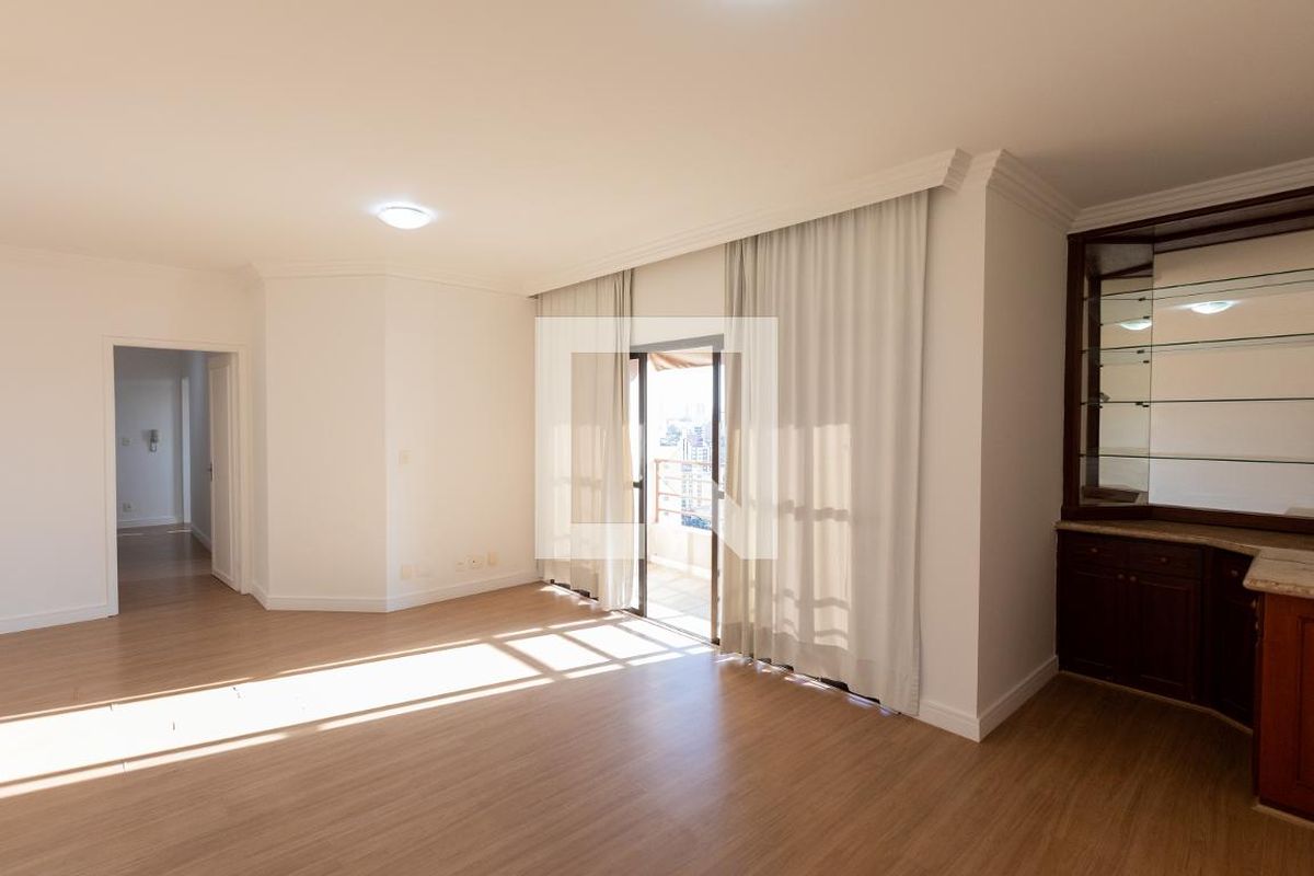 Apartamento à Venda - Cambuí, 3 Quartos,  150 m2 em , Campinas - sp | SoloBR