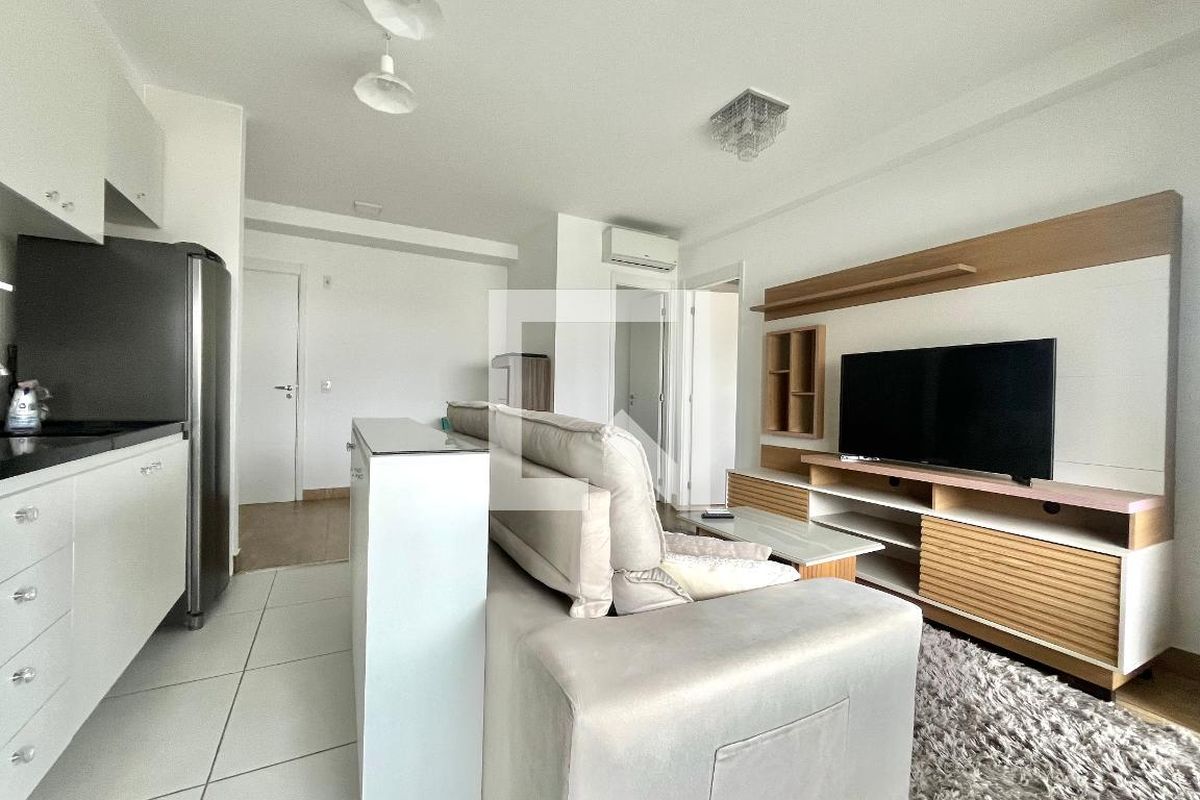 Apartamento, 1 quarto, 43 m² - Foto 3