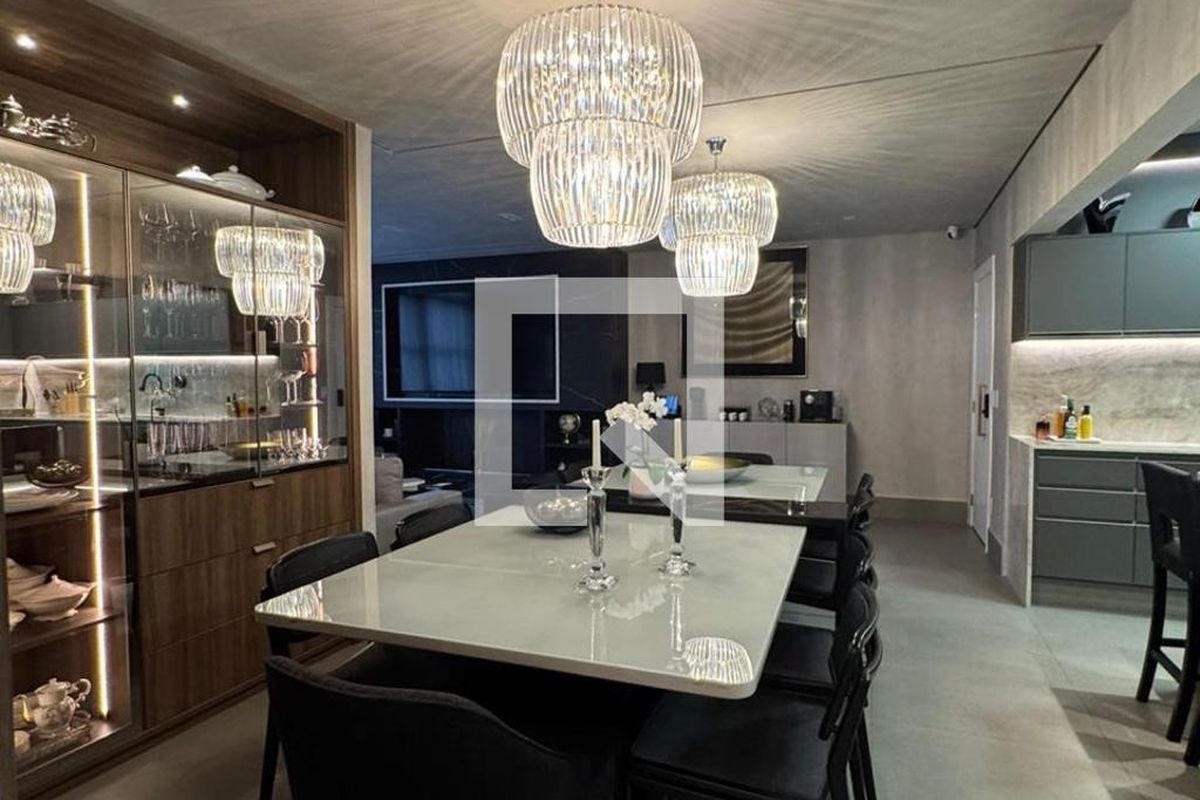 Apartamento à Venda - Centro, 2 Quartos,  158 m2 em , Campinas - sp | SoloBR