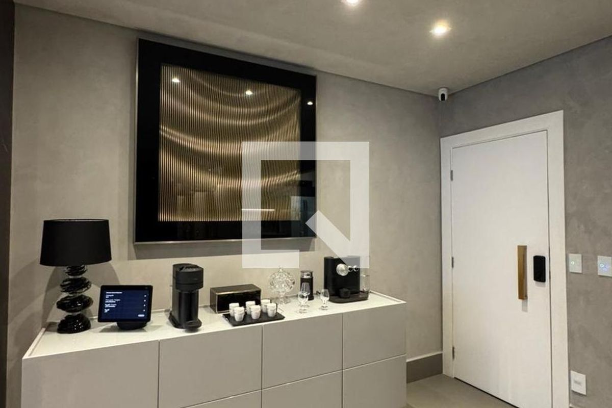 Apartamento à Venda - Centro, 2 Quartos,  158 m2 em , Campinas - sp | SoloBR
