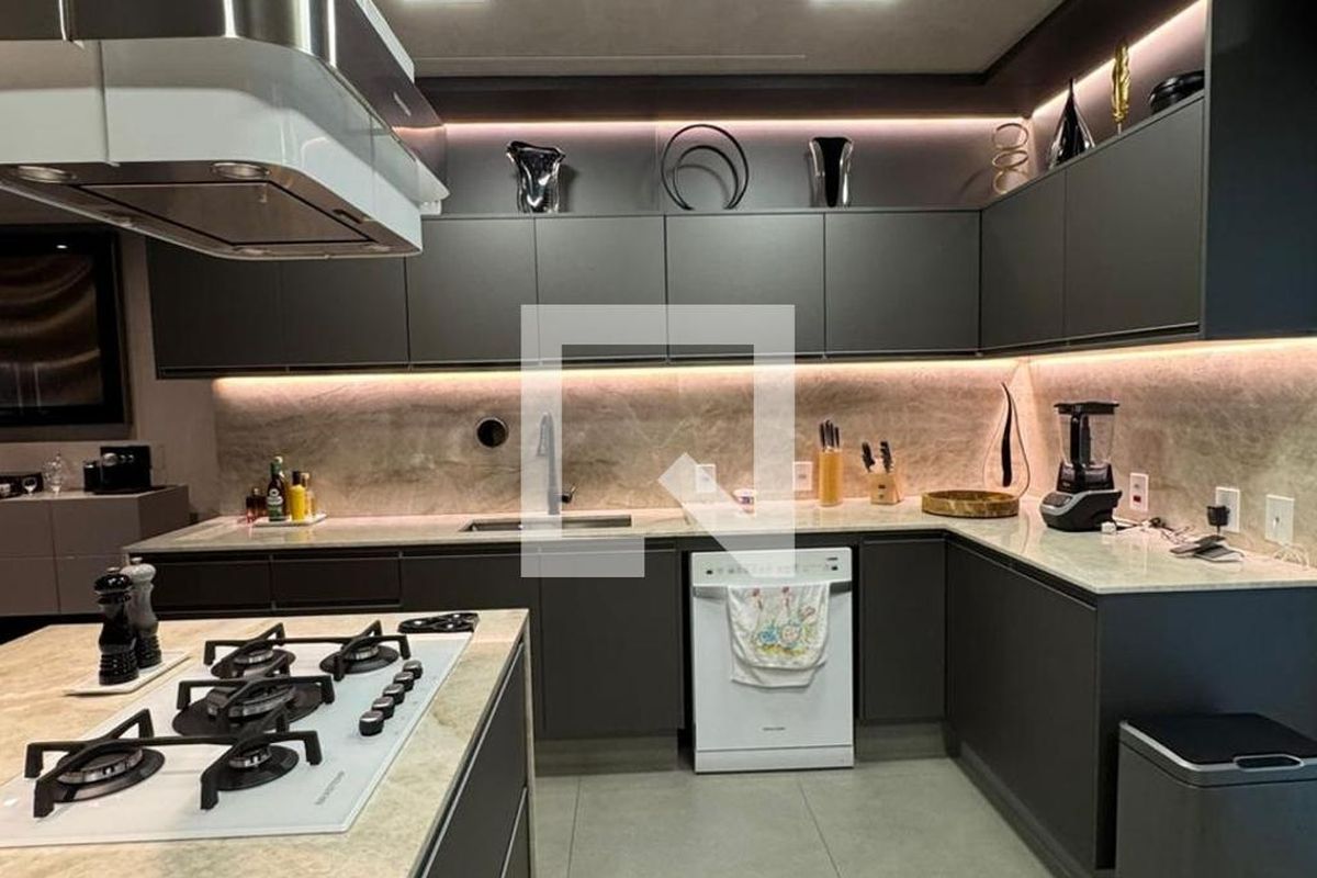 Apartamento à Venda - Centro, 2 Quartos,  158 m2 em , Campinas - sp | SoloBR