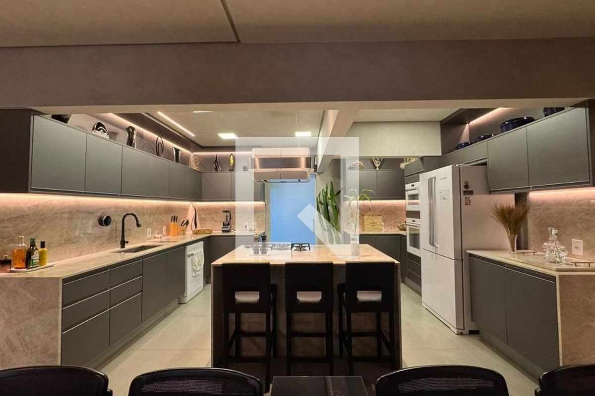 Apartamento à Venda - Centro, 2 Quartos,  158 m2 em , Campinas - sp | SoloBR