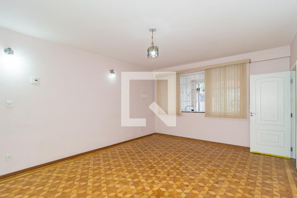 Casa, 3 quartos, 192 m² - Foto 2
