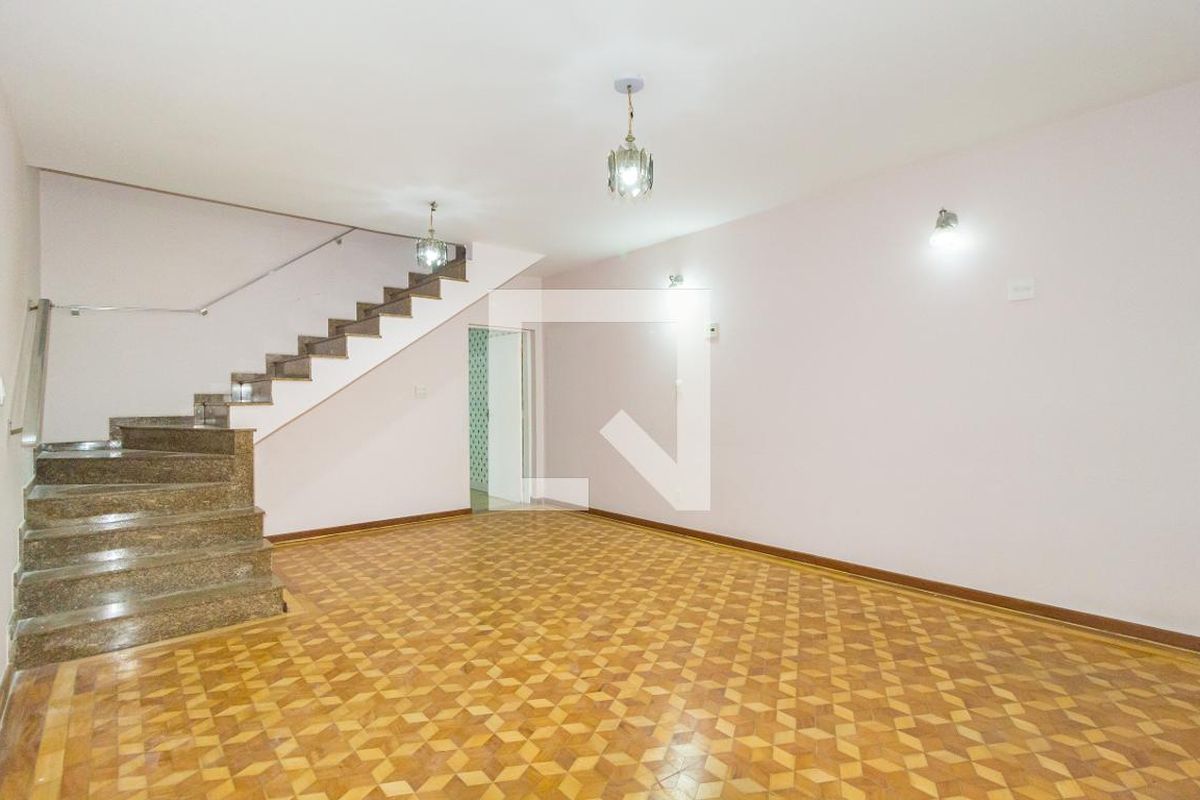 Casa, 3 quartos, 192 m² - Foto 1