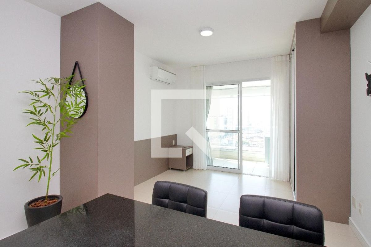 Apartamento, 1 quarto, 37 m² - Foto 2
