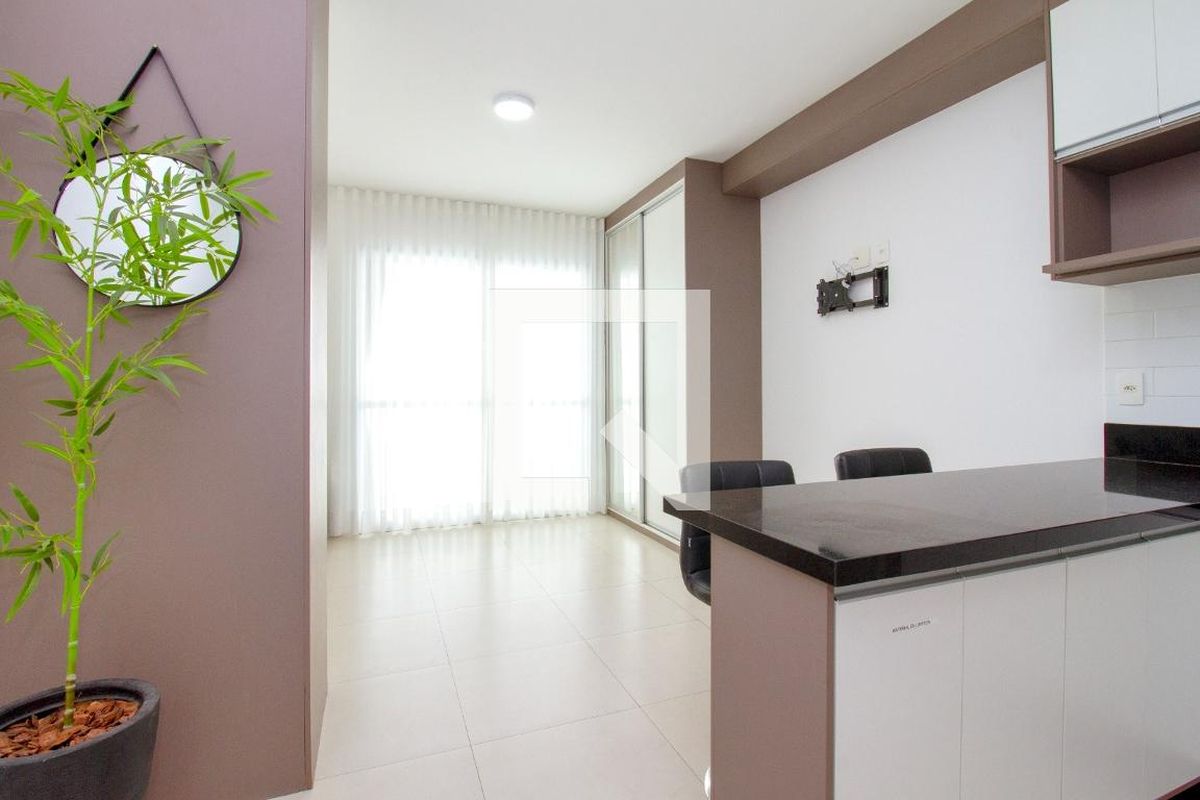 Apartamento, 1 quarto, 37 m² - Foto 1