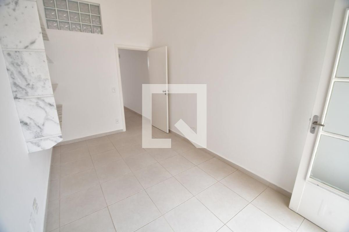 Casa à Venda - Guanabara, 4 Quartos,  335 m2 em , Campinas - sp | SoloBR