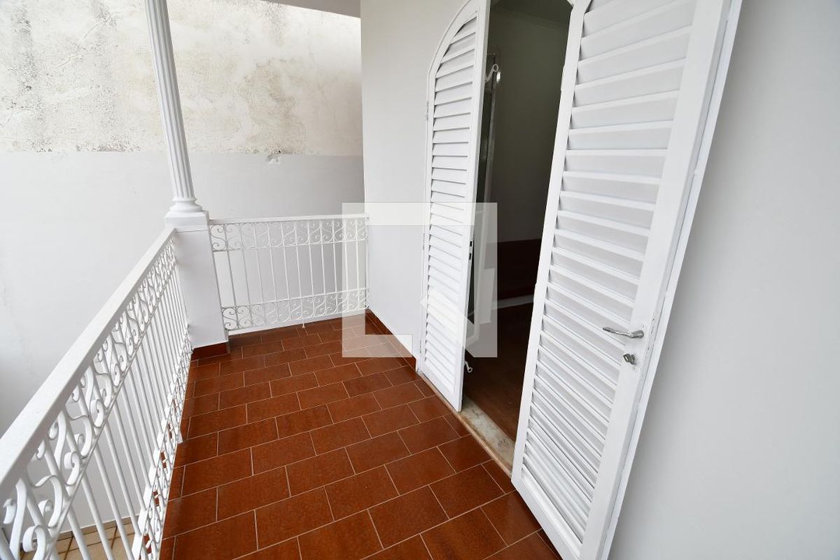 Casa à Venda - Guanabara, 4 Quartos,  335 m2 em , Campinas - sp | SoloBR