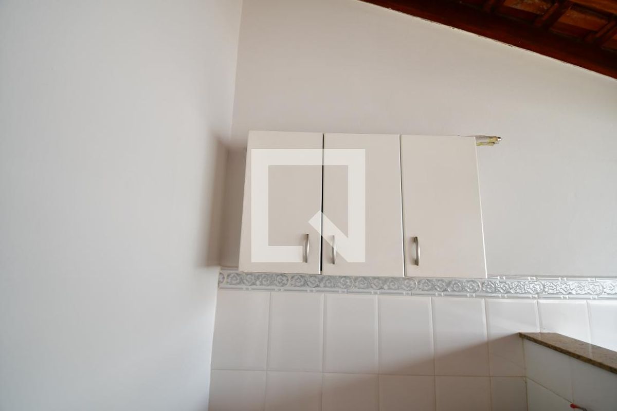 Casa à Venda - Guanabara, 4 Quartos,  335 m2 em , Campinas - sp | SoloBR
