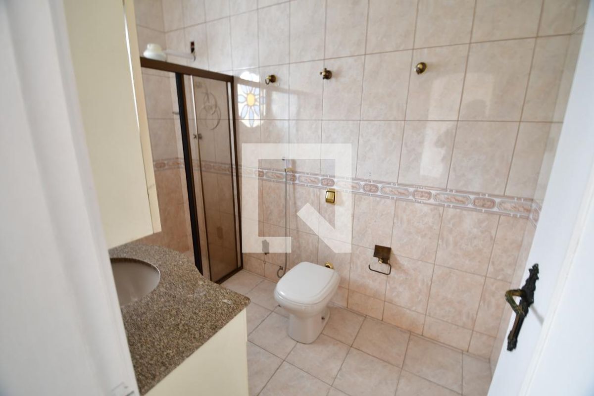 Casa à Venda - Guanabara, 4 Quartos,  335 m2 em , Campinas - sp | SoloBR