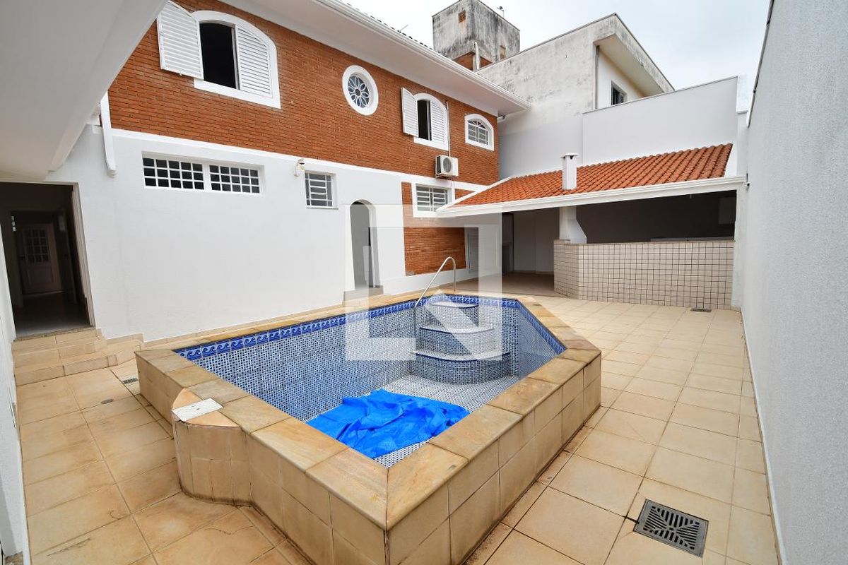 Casa à Venda - Guanabara, 4 Quartos,  335 m2 em , Campinas - sp | SoloBR