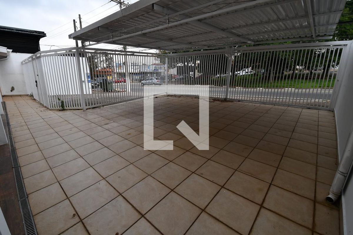Casa à Venda - Guanabara, 4 Quartos,  335 m2 em , Campinas - sp | SoloBR