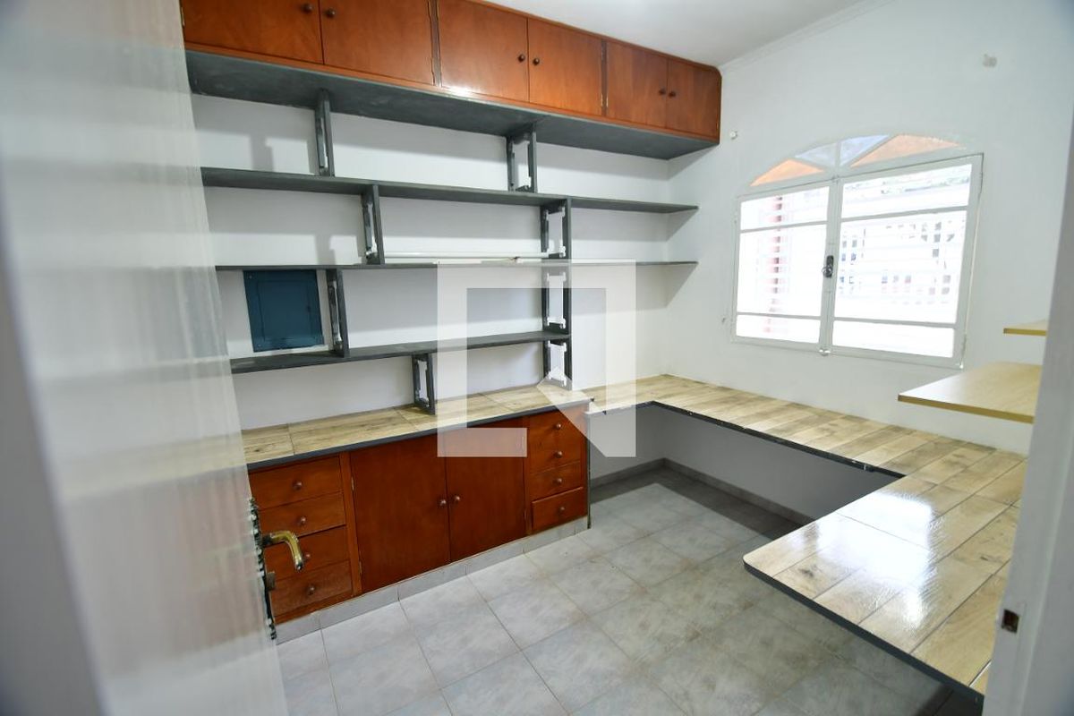 Casa à Venda - Guanabara, 4 Quartos,  335 m2 em , Campinas - sp | SoloBR