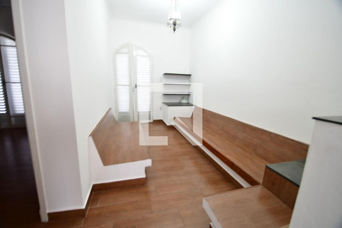 Casa à Venda - Guanabara, 4 Quartos,  335 m2 em , Campinas - sp | SoloBR