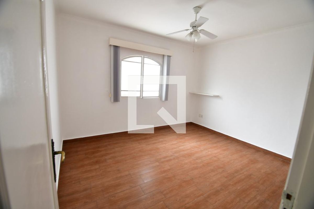 Casa à Venda - Guanabara, 4 Quartos,  335 m2 em , Campinas - sp | SoloBR