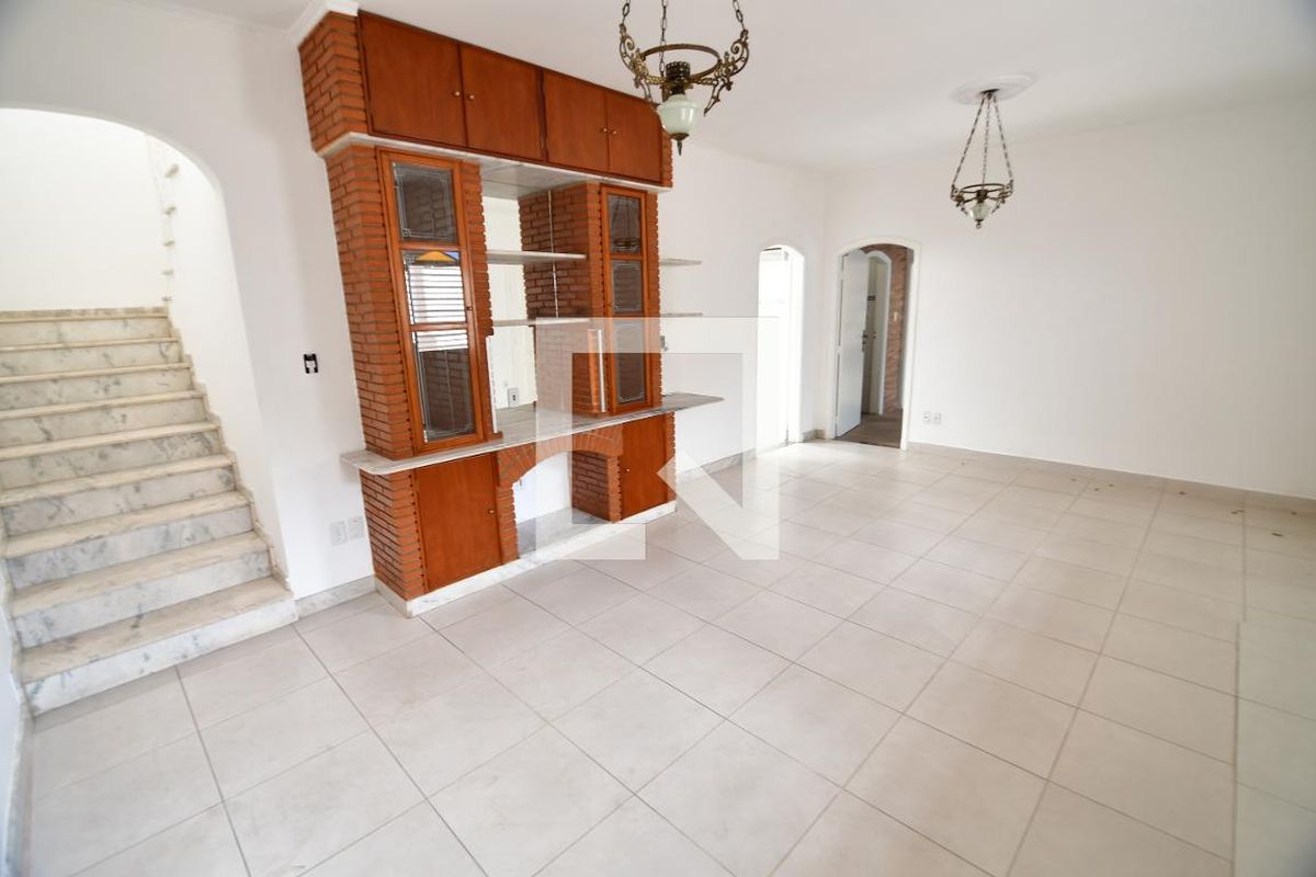 Casa à Venda - Guanabara, 4 Quartos,  335 m2 em , Campinas - sp | SoloBR