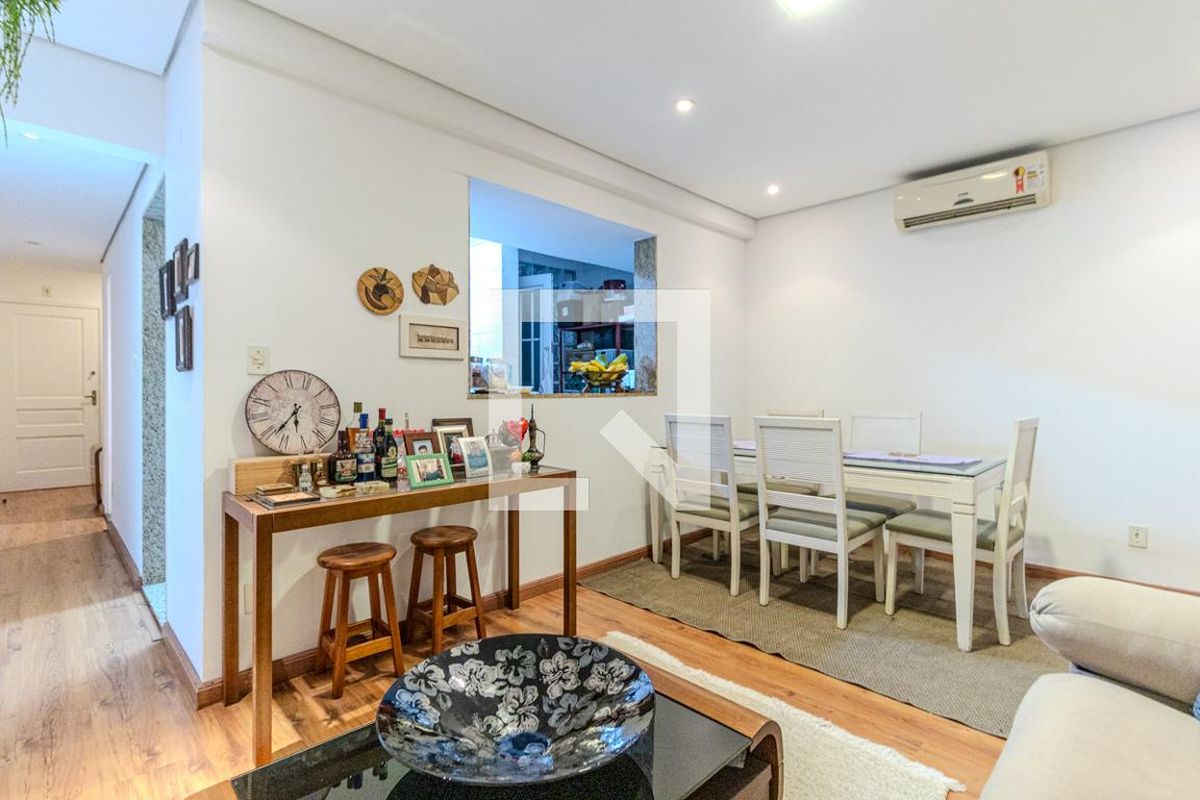 Apartamento, 1 quarto, 62 m² - Foto 1