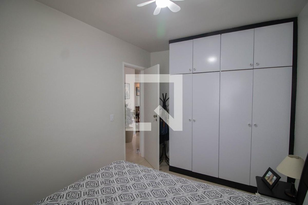 Apartamento, 2 quartos, 75 m² - Foto 10