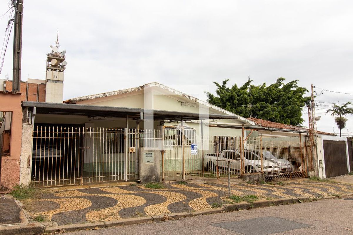 Casa à Venda - Jardim Chapadão, 3 Quartos,  249 m2 em , Campinas - sp | SoloBR