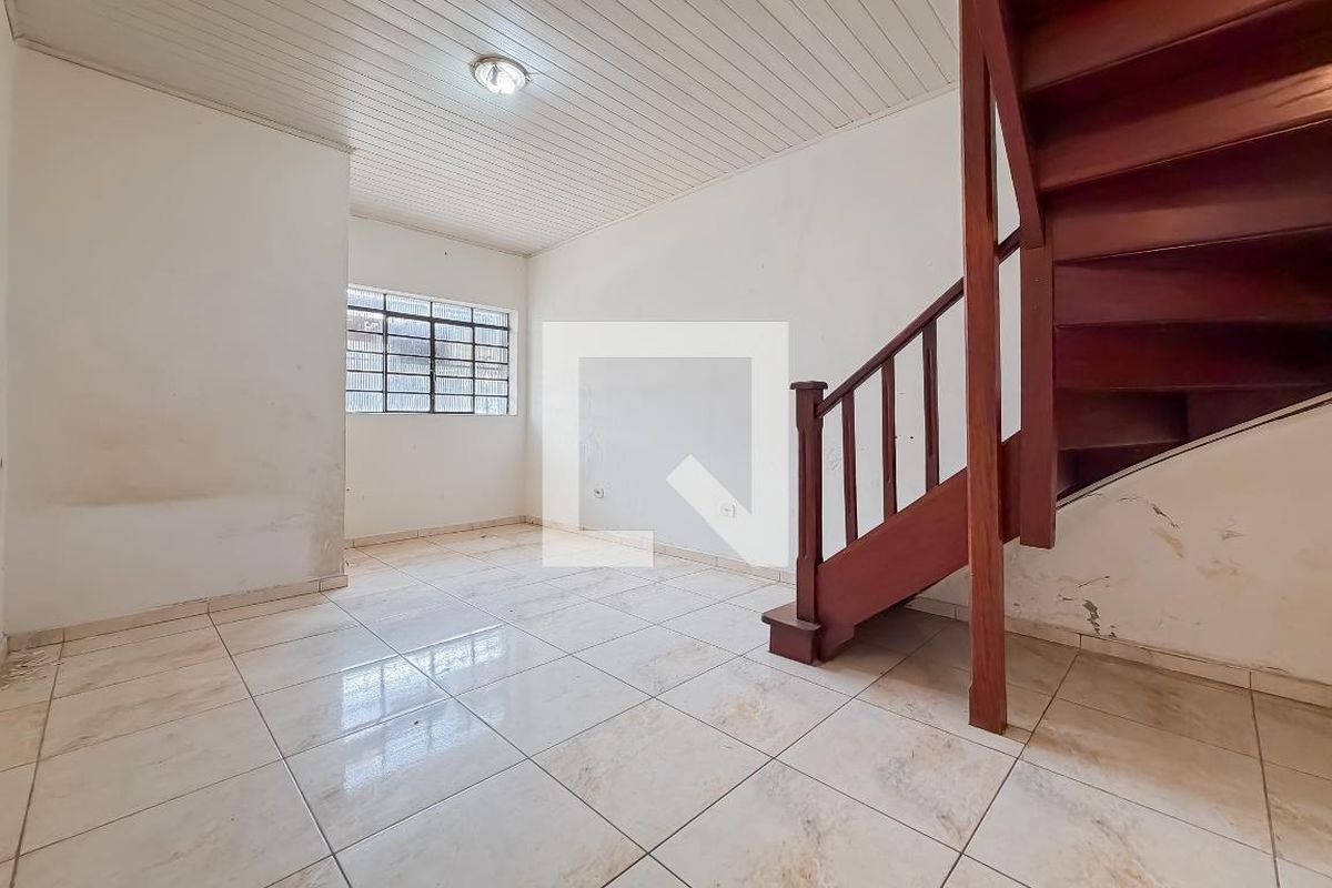 Casa, 2 quartos, 74 m² - Foto 1
