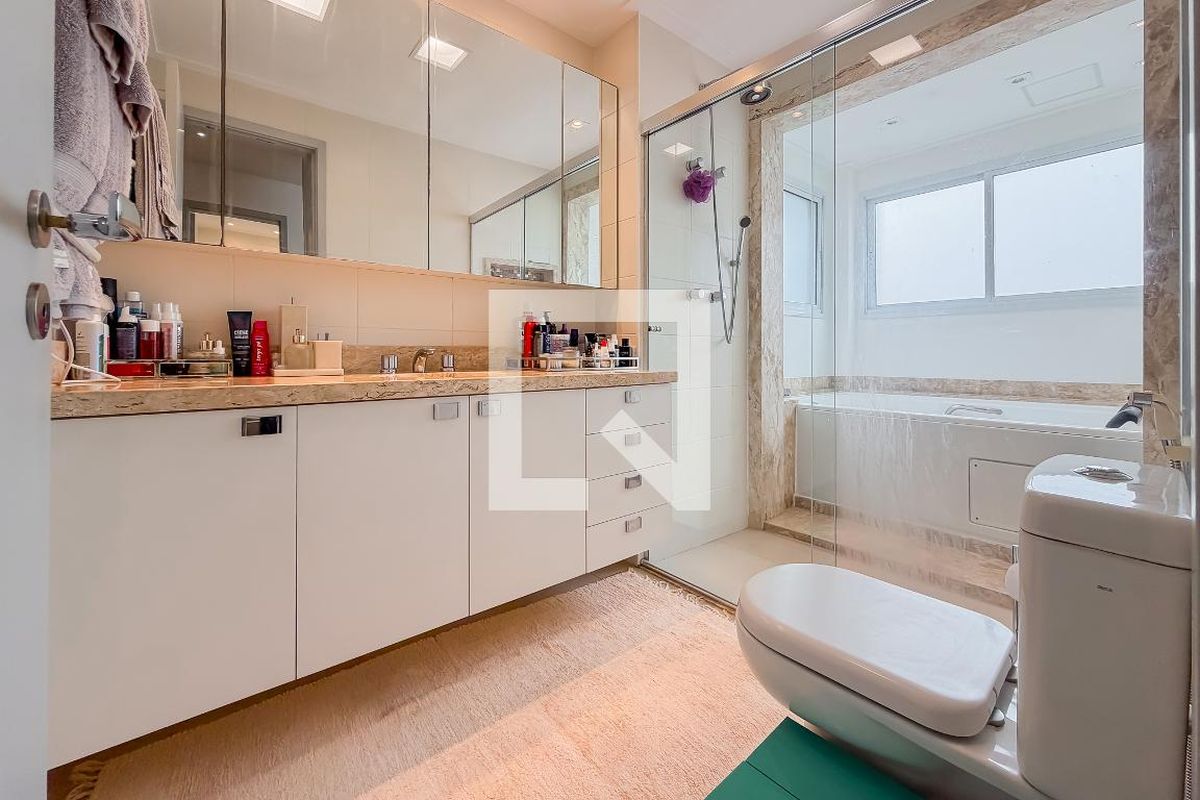 Apartamento, 3 quartos, 199 m² - Foto 53