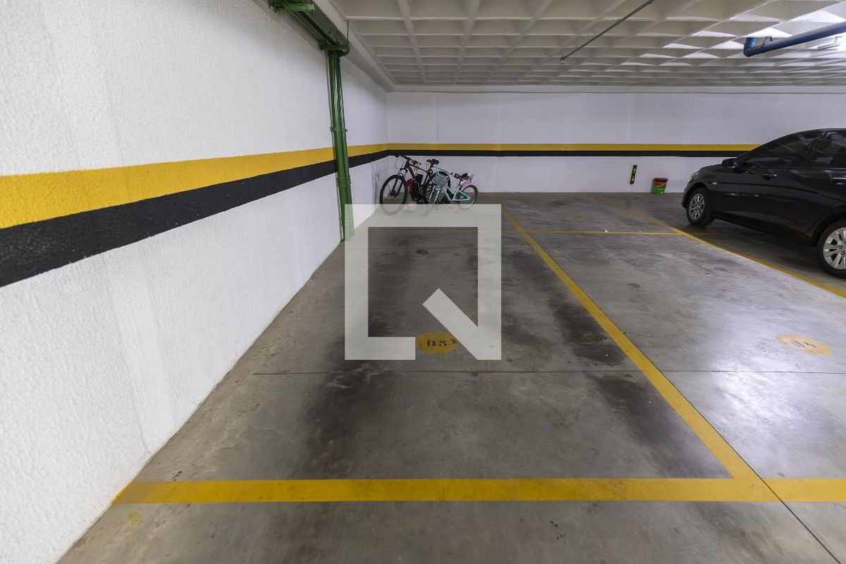 Apartamento à Venda - Cambuí, 2 Quartos,  74 m2 em , Campinas - sp | SoloBR