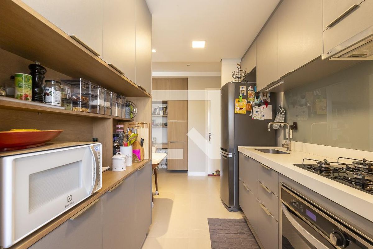 Apartamento à Venda - Cambuí, 2 Quartos,  74 m2 em , Campinas - sp | SoloBR