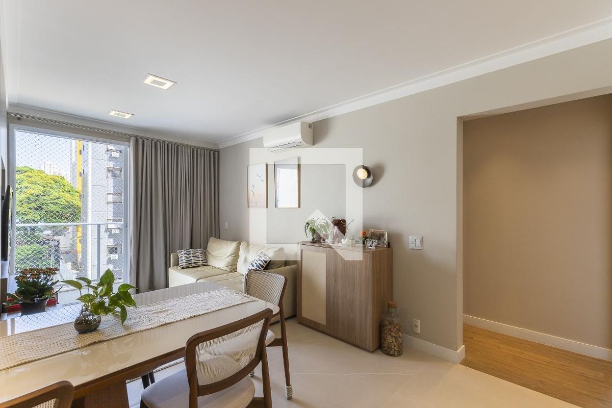 Apartamento à Venda - Cambuí, 2 Quartos,  74 m2 em , Campinas - sp | SoloBR