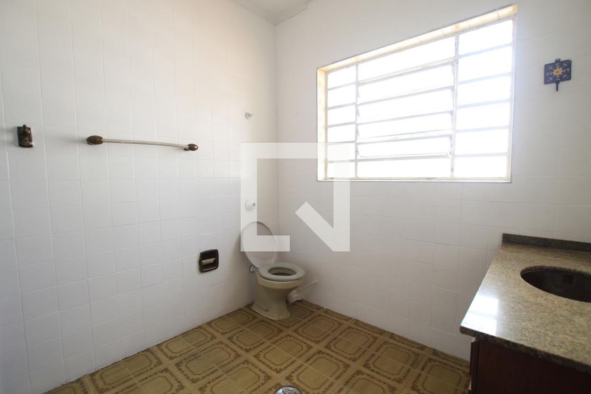Casa, 4 quartos, 192 m² - Foto 27