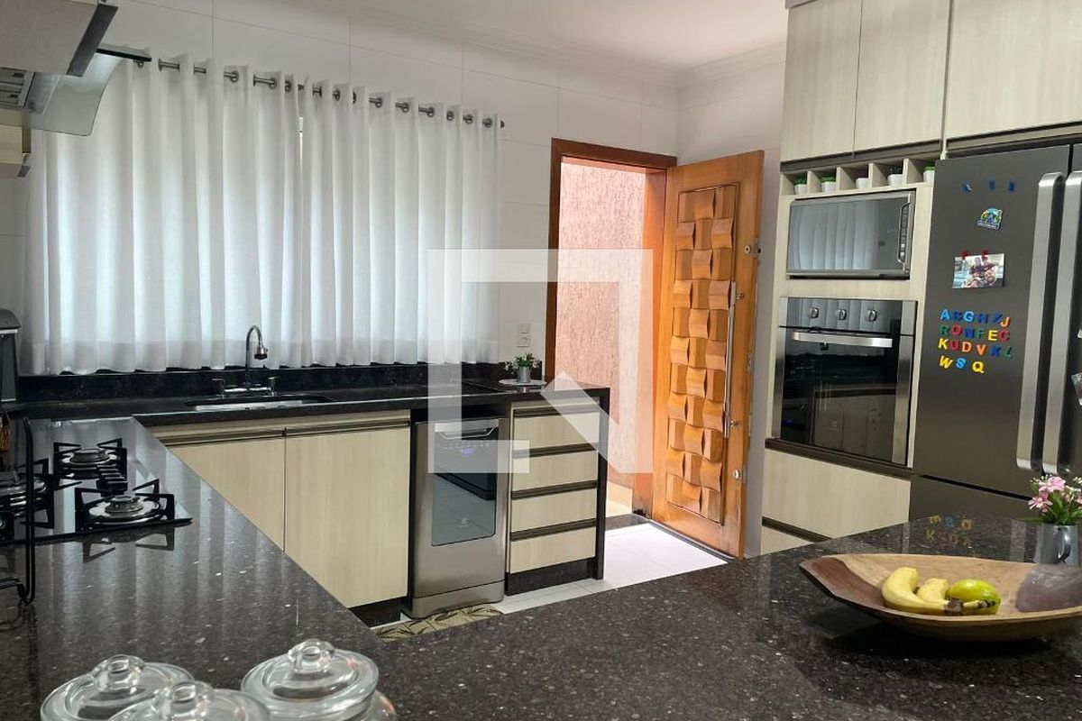 Casa, 4 quartos, 170 m² - Foto 8